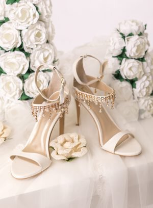 Sandália de Noiva Salto Alto