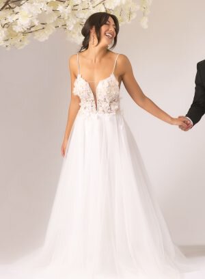 Vestido de Noiva com flores 3D